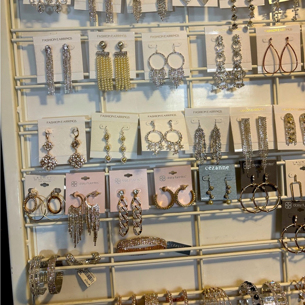 Live Show Luxury Jewerly